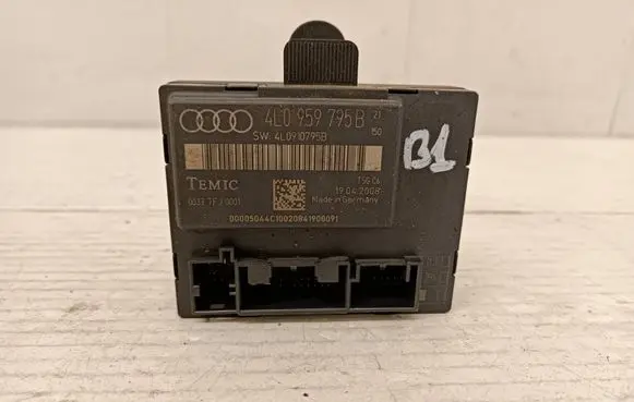 Audi Q7 4L Door control unit/module 4L0910795B