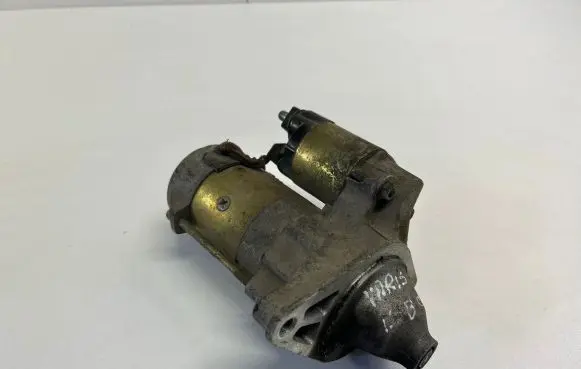 Toyota Yaris Starter motor