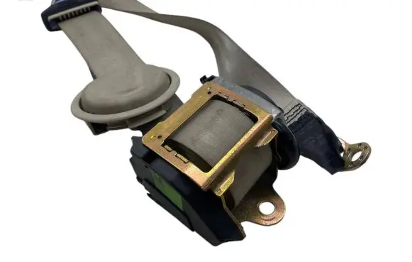 Audi A8 S8 D2 4D Rear seatbelt 4D0857806B