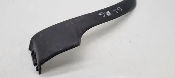 Rear fender molding trim