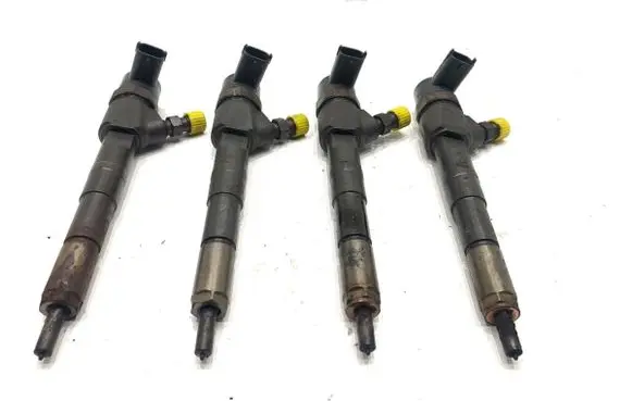 Fiat Tipo Fuel injectors set 0445110524