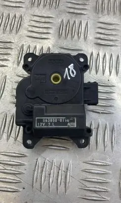 Land Rover Discovery 3 - LR3 Intake manifold valve actuator/motor 0638000190