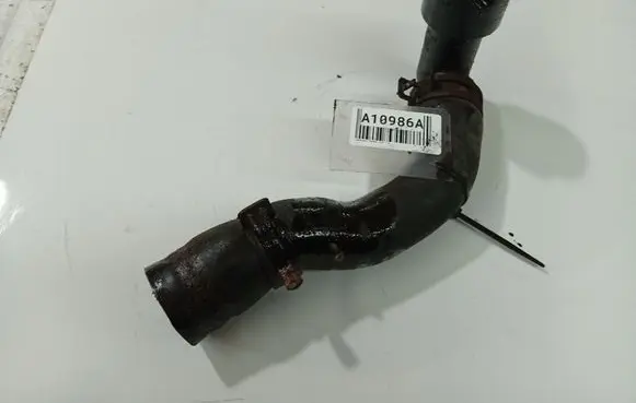 Volkswagen PASSAT B4 Engine coolant pipe/hose 