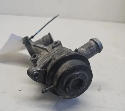 Mercedes-Benz E W211 EGR valve A0021406260