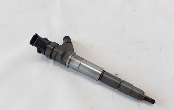 Fuel injector