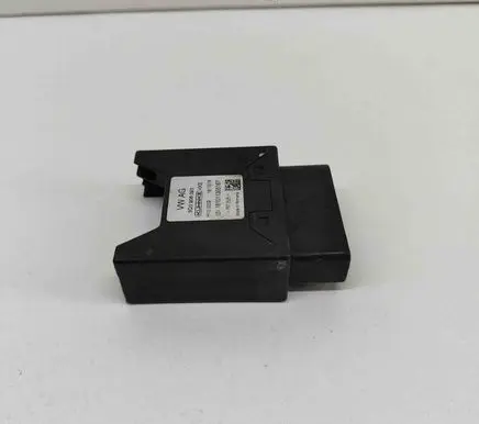 Audi A3 S3 8V Fuel injection pump control unit/module 5Q0906093