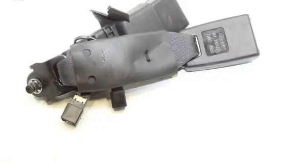 Toyota Avensis T270 Middle seatbelt buckle (rear) 7348005060