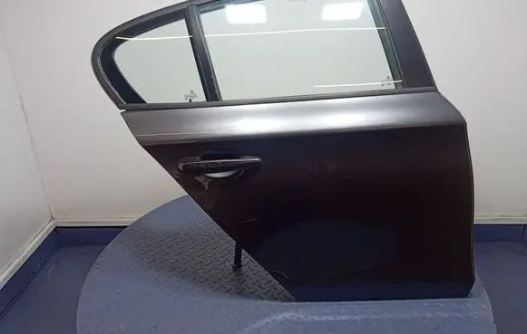 BMW 1 E82 E88 Rear door