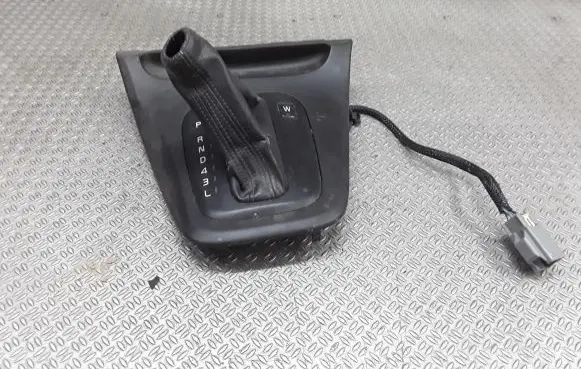Volvo S80 Gear shifter surround trim plastic 8693192