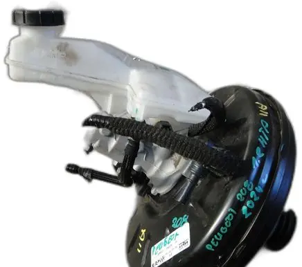 Peugeot 208 II Brake booster 9824391180