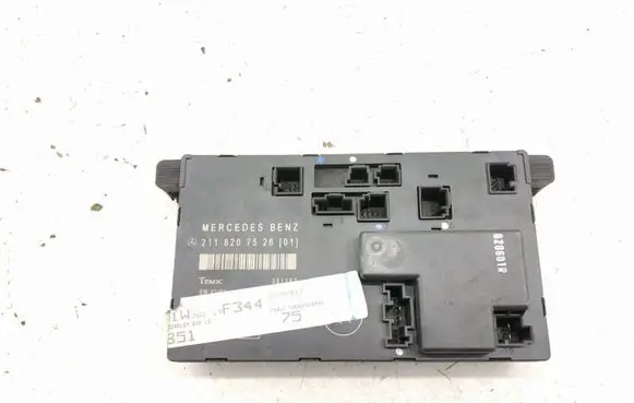 Mercedes-Benz E W211 Door control unit/module A2118207526 2118207526