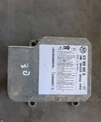 Volkswagen PASSAT B5.5 Airbag control unit/module 1C0909605B 5WK43124 0034KD0H08YD