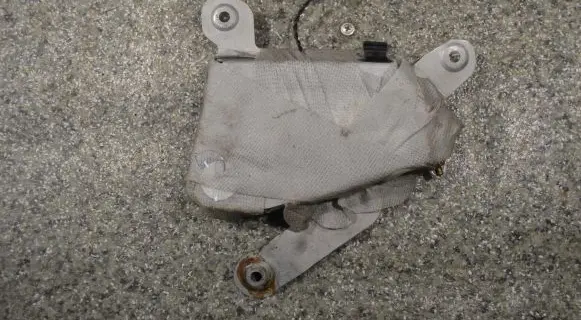 BMW 5 E39 Side airbag 34826833204N 00B119EA1395Y 05BB9SEA1351