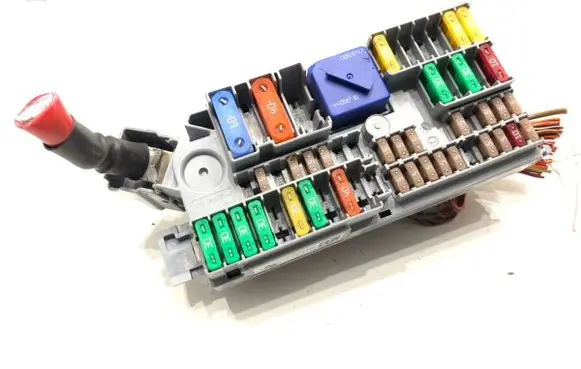 BMW X4 G02 Fuse box set 6807487