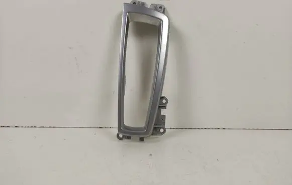BMW 5 F10 F11 Handbrake trim 10041037