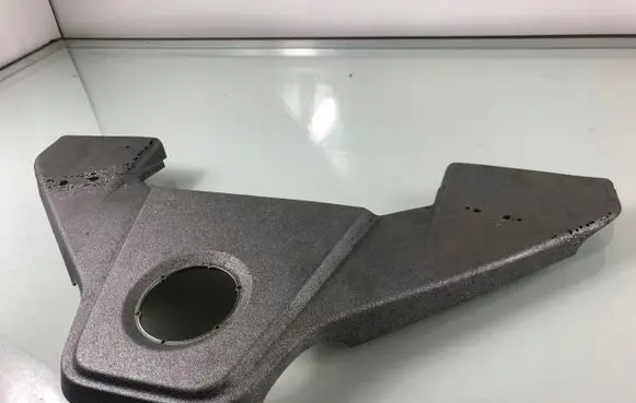 Mercedes-Benz ML AMG W164 Engine cover (trim)