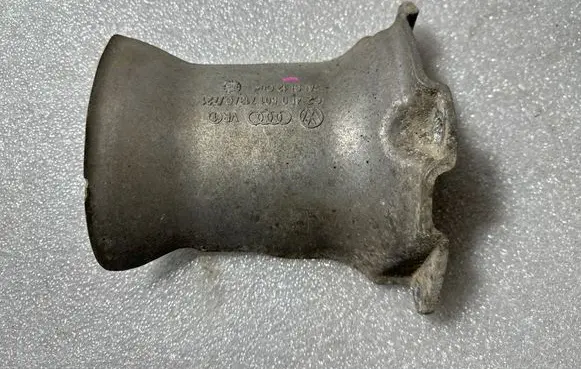 Audi A8 S8 D3 4E Other rear suspension part 4E0501713