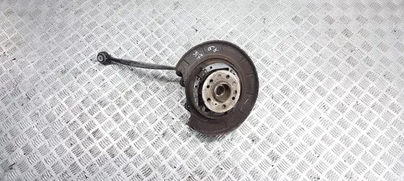 Mercedes-Benz ML W164 Rear wheel hub