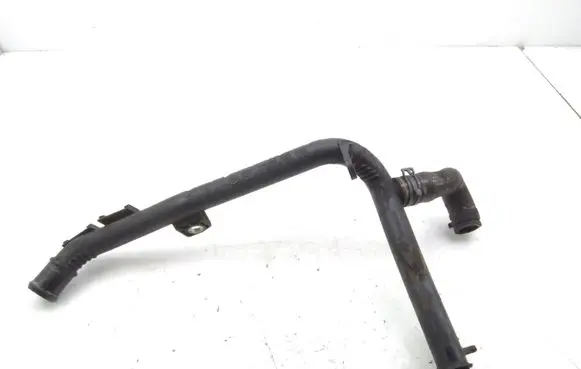 Volkswagen Tiguan Engine coolant pipe/hose 03L121065