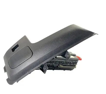 Ford Mustang VI Glove box FR3B63044F09A