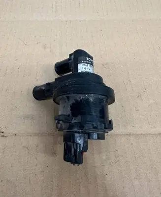 Toyota RAV 4 (XA40) Electric auxiliary coolant/water pump 0641001301