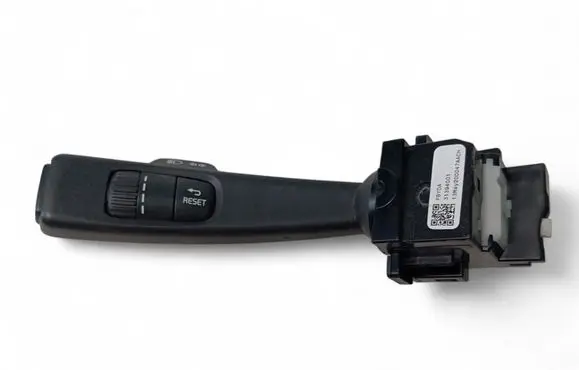 Volvo V40 Indicator stalk 31394001
