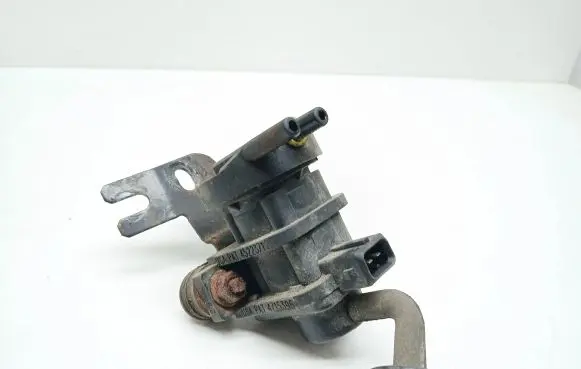 Opel Zafira A Turbo solenoid valve 09158200
