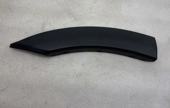 Opel Frontera B Rear arch trim 
