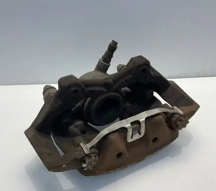 Mercedes-Benz E C207 W207 Front brake caliper A2044213581 2044213581