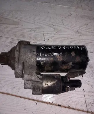 Volkswagen PASSAT B6 Starter motor 02Z911024H