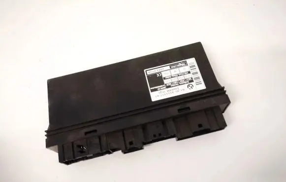 BMW 5 E60 E61 Comfort/convenience module 6135915151701 61.35-9151517-01