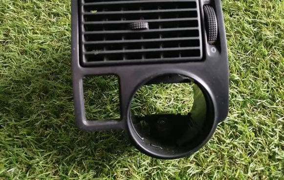 Volkswagen Golf IV Dash center air vent grill 1J1815715A