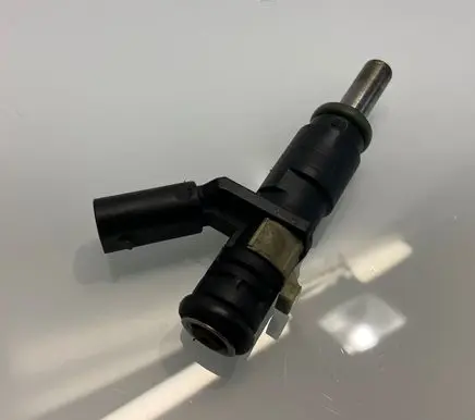 Fuel injector