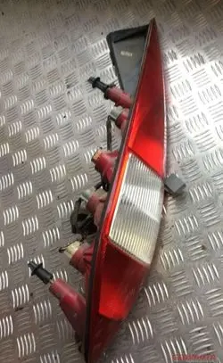 Ford Mondeo Mk III Rear/tail lights 1s7113405c