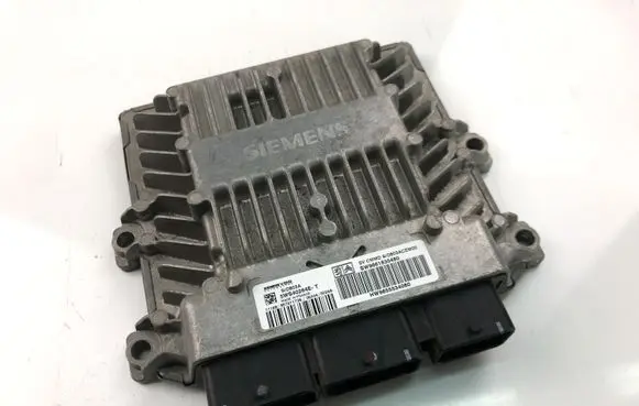 Peugeot 407 Engine control unit/module 9661835480