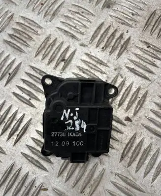 Nissan Juke I F15 Air flap motor/actuator 277301KA0A 120910C