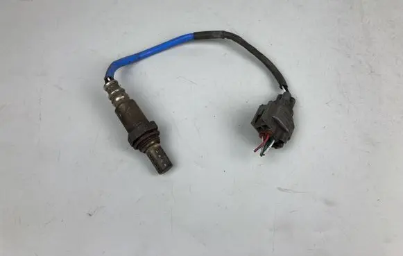 Subaru Outback Lambda probe sensor 22690AA570
