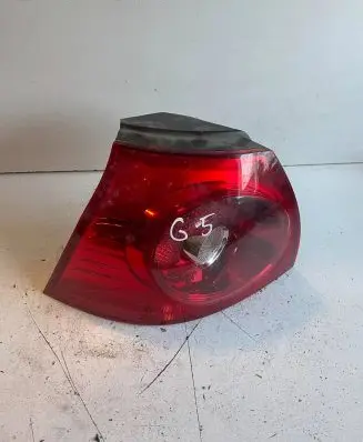 Volkswagen Golf V Rear/tail lights 1K6945095Q 89031704