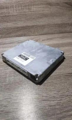 Toyota Prius (XW20) Engine control unit/module ECU 8966147072