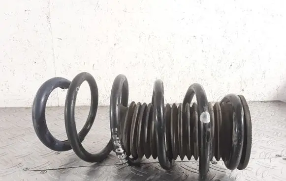 Opel Zafira B Front coil spring