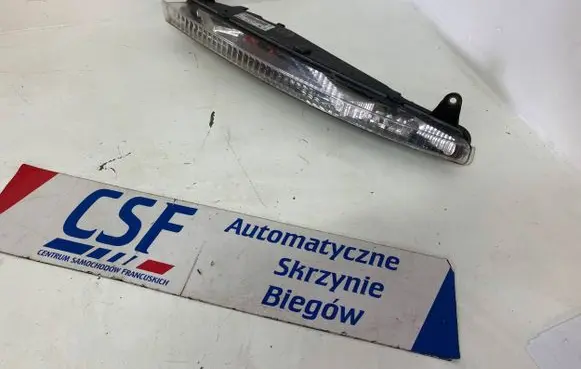 Audi Q7 4L Front indicator light 89313119 8931329