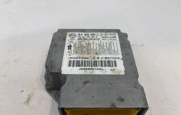 Audi Q7 4L Airbag control unit/module 4L0959655C 5WK43720 4L0910655D