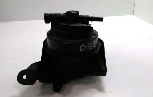 Citroen C4 I Fuel filter housing 9645928180