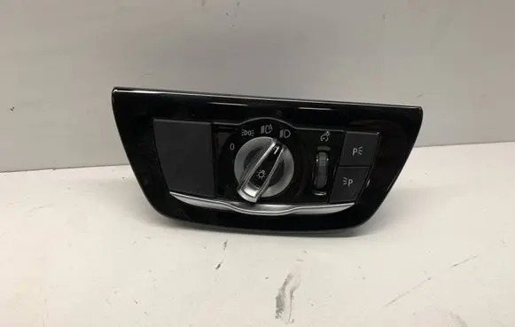 BMW 5 G30 G31 Light switch 6841879 2606RRR