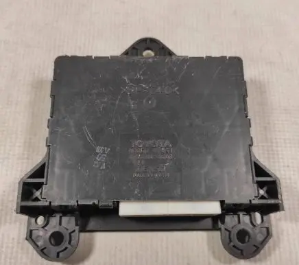 Toyota Prius (XW20) Other control units/modules 8865047051 1776003361