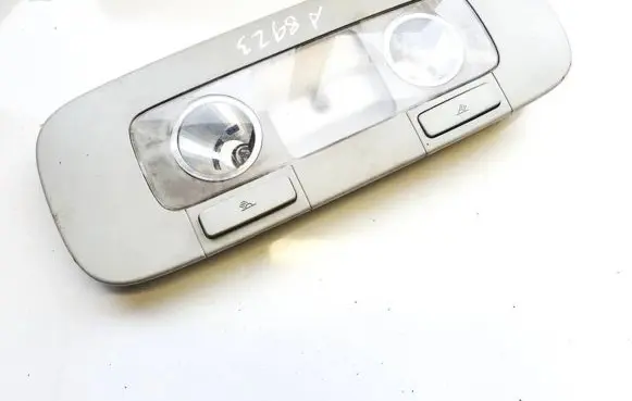 Volkswagen PASSAT B6 Front seat light 947291