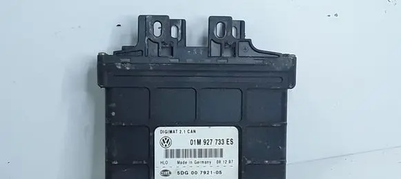 Volkswagen Golf IV Gearbox control unit/module 5DG00792105 01M927733ES 0003PS010050