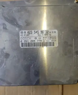 Mercedes-Benz C W202 Engine control unit/module ECU A0235459632