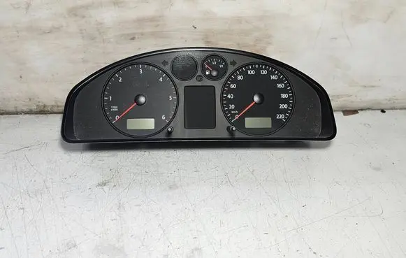 Volkswagen Transporter - Caravelle T5 Speedometer (instrument cluster) 7H0920852AX