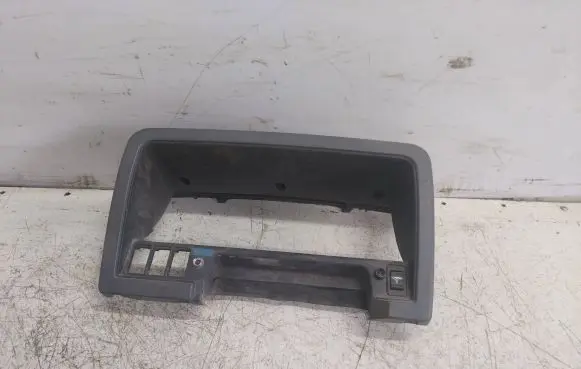Nissan Patrol Y60 Speedometer (instrument cluster)